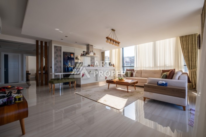 Просторная квартира 2+1 с видом на море в районе  Каргыджак - Ракурс 3