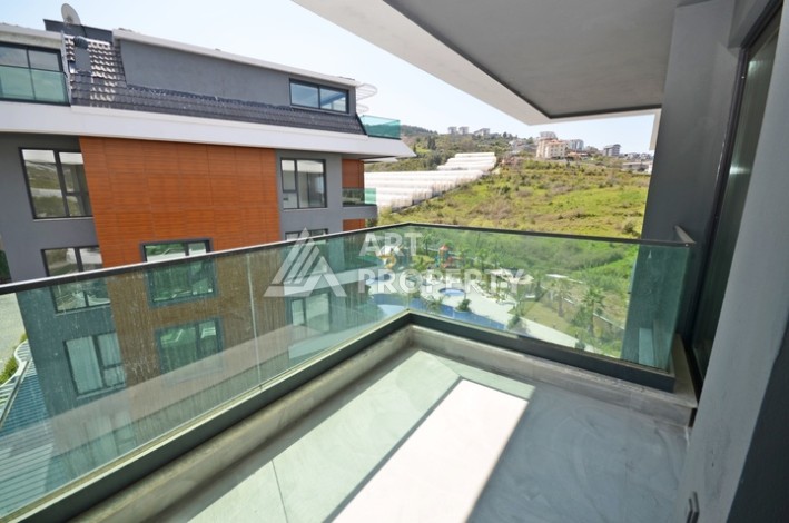 Просторный дуплекс 3+1 с видом на горы в районе Каргыджак, 150 кв.м. - Ракурс 19