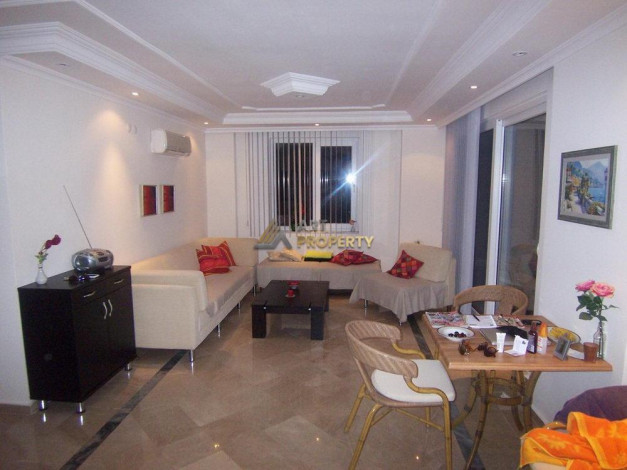 Меблированный пятикомнатный пентхаус в районе Кестель, 200 м2 - Ракурс 7