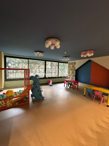 Стильная меблированная квартира 1+1 у пляжа Клеопатра, 55 кв.м. - Ракурс 34