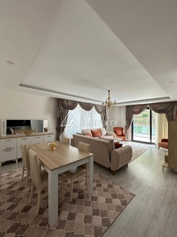 Просторная меблированная квартира 2+1 в элитном комплексе в районе Каргыджак — 300 метров до моря. - Ракурс 6