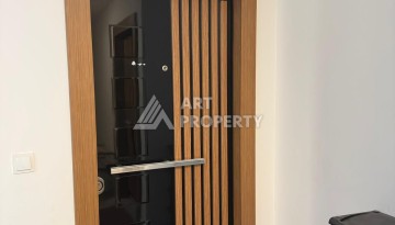 Просторная меблированная квартира 2+1 в элитном комплексе в районе Каргыджак — 300 метров до моря. - Ракурс 9