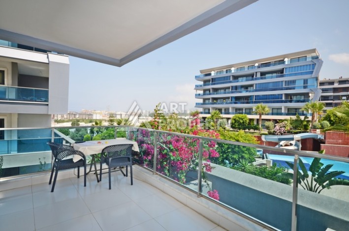 Большой 3+1 дуплекс с садом в Каргыджаке, 200 кв.м - Ракурс 2