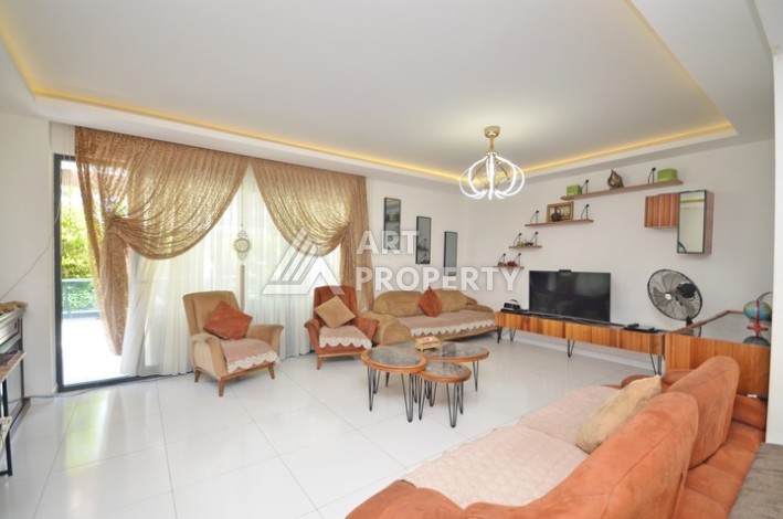 Большой 3+1 дуплекс с садом в Каргыджаке, 200 кв.м - Ракурс 5