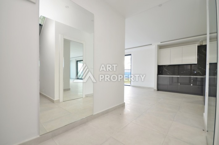 Дуплекс 3+1 с садом и сауной в Каргыджаке, 250 м² - Ракурс 2