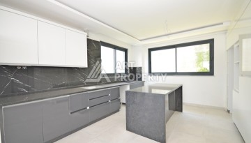 Дуплекс 3+1 с садом и сауной в Каргыджаке, 250 м² - Ракурс 8