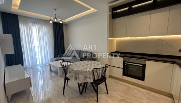 Ликвидная квартира 1+1 с лицензией на краткосрочную аренду в центре Аланьи - Ракурс 2