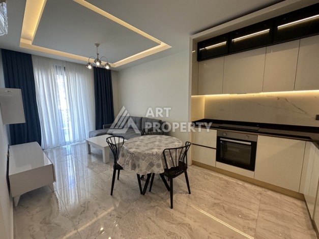 Ликвидная квартира 1+1 с лицензией на краткосрочную аренду в центре Аланьи - Ракурс 1