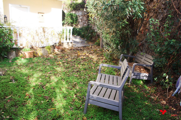 Вилла 4+1 у моря с видом на море и горы в районе Кестель, 240 м2 - Ракурс 32