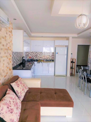 Квартира 1+1 с собственным садом в районе Кестель, 60 м2 - Ракурс 8