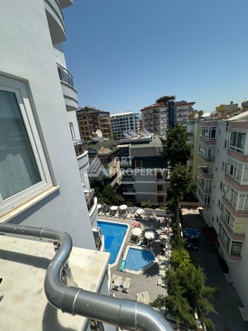 Большая квартира 1+1 в центре Алании, 65 м² с видом на крепость - Ракурс 6