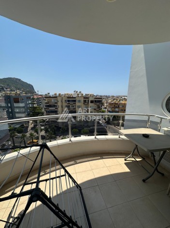 Большая квартира 1+1 в центре Алании, 65 м² с видом на крепость - Ракурс 7