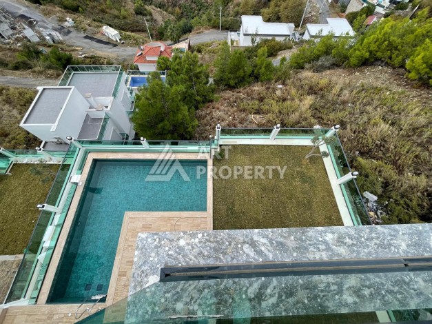 Роскошная вилла 3+1 в районе Каргыджак, 190 кв.м. - Ракурс 1