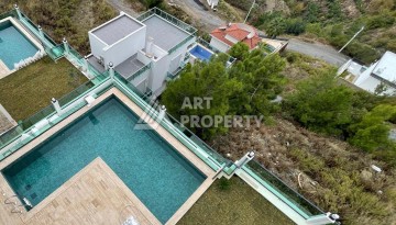 Роскошная вилла 3+1 в районе Каргыджак, 190 кв.м. - Ракурс 3