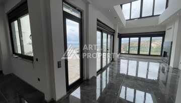 Роскошная вилла 3+1 в районе Каргыджак, 190 кв.м. - Ракурс 8