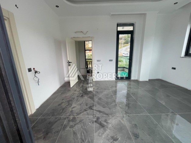 Роскошная вилла 3+1 в районе Каргыджак, 190 кв.м. - Ракурс 11