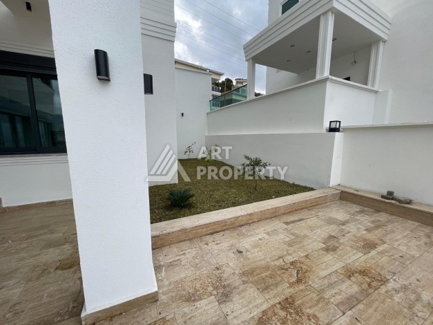 Роскошная вилла 3+1 в районе Каргыджак, 190 кв.м. - Ракурс 14