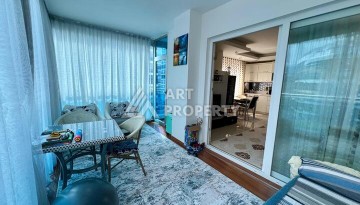 Светлая квартира 1+1 в 150 метрах от моря в районе Махмутлар - Ракурс 2