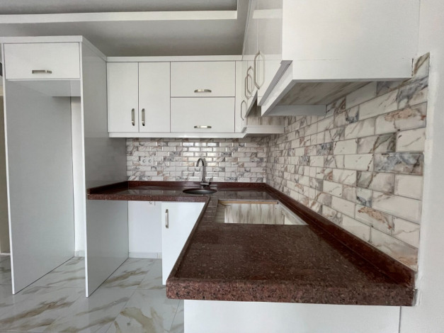 Двухкомнатная квартира на высоком этаже с видом на горы, 55 м2 - Ракурс 18