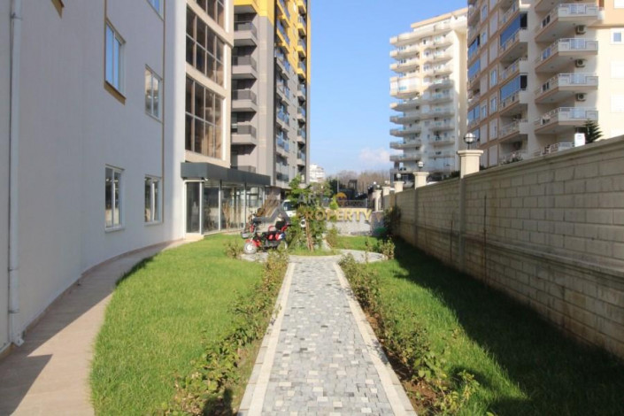 Меблированная двухкомнатная квартира вблизи от Средиземного моря в районе Махмутлар, 55 м2 - Ракурс 2