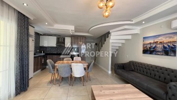 Просторная вилла 3+1 в комплексе в районе Инжекум - Ракурс 3