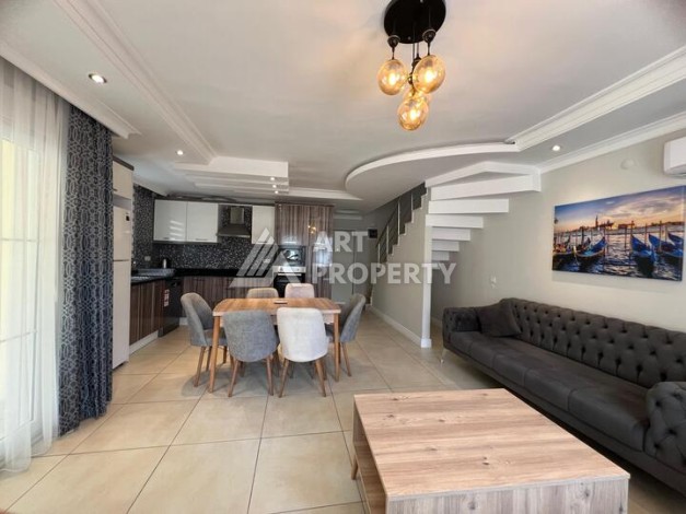 Просторная вилла 3+1 в комплексе в районе Инжекум - Ракурс 2