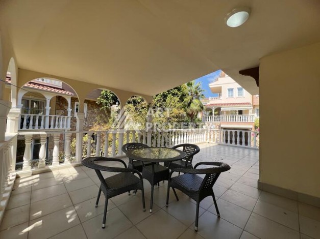 Просторная вилла 3+1 в комплексе в районе Инжекум - Ракурс 7