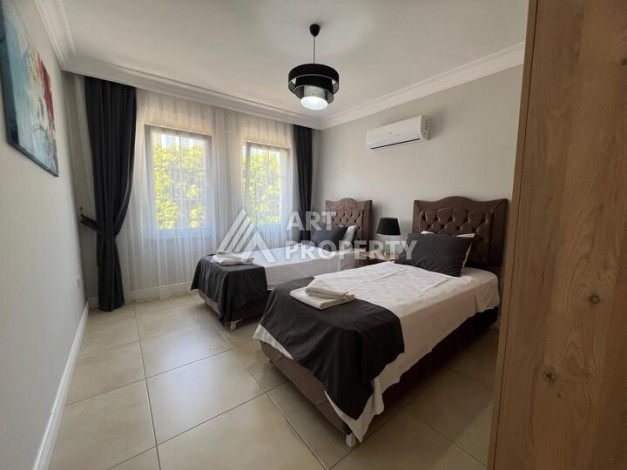 Просторная вилла 3+1 в комплексе в районе Инжекум - Ракурс 8