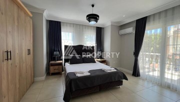 Просторная вилла 3+1 в комплексе в районе Инжекум - Ракурс 12