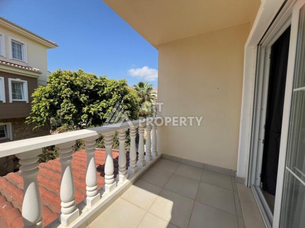 Просторная вилла 3+1 в комплексе в районе Инжекум - Ракурс 14