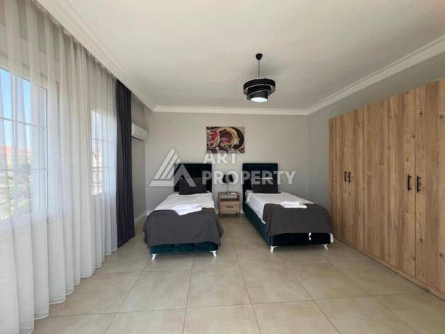 Просторная вилла 3+1 в комплексе в районе Инжекум - Ракурс 19