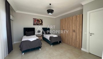 Просторная вилла 3+1 в комплексе в районе Инжекум - Ракурс 21