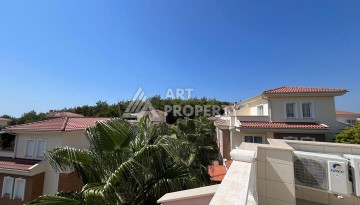 Просторная вилла 3+1 в комплексе в районе Инжекум - Ракурс 22