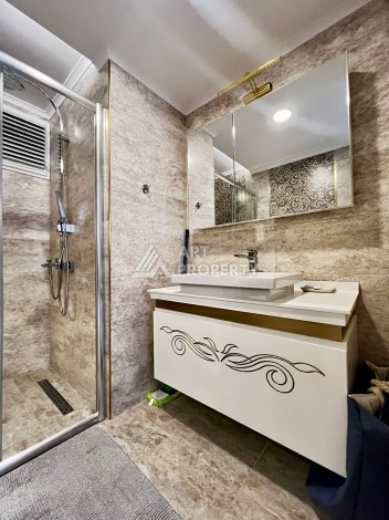 Просторная квартира 1+1 в центре Алании, 75 м². - Ракурс 16