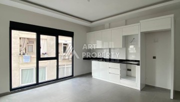 Квартира 1+1 в центре Алании, 50 м до моря - Ракурс 3