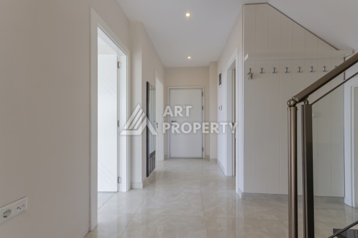 Дуплекс 4+1 с видом на море, 300 м². Каргыджак, Алания - Ракурс 19