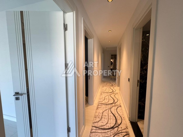 Квартира 4+1 в престижном ЖК, 180 кв.м. Турклер, Алания - Ракурс 20