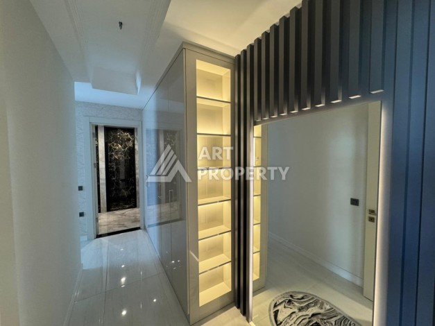 Квартира 4+1 в престижном ЖК, 180 кв.м. Турклер, Алания - Ракурс 21