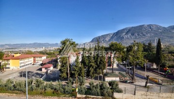 Квартира 1+1 в камерном ЖК, 55 м².   Махмутлар, Алания - Ракурс 20