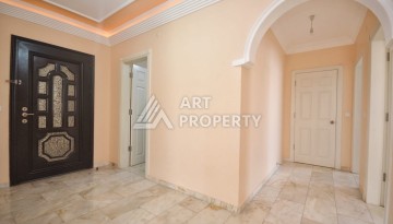 Квартира 2+1 в Махмутларе, всего 100 м от моря. - Ракурс 2