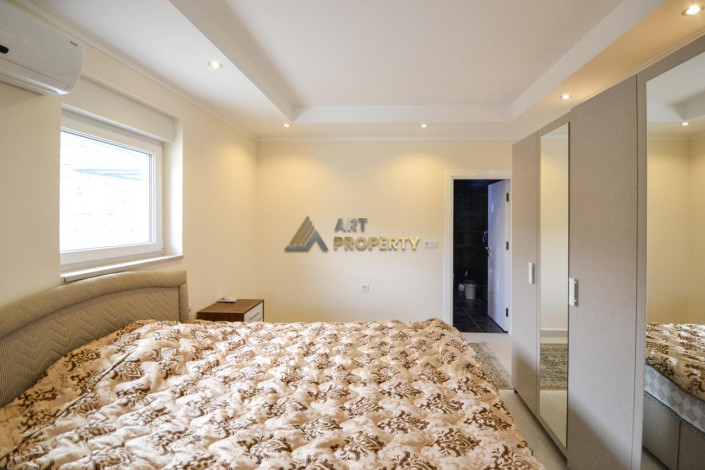 Шикарное предложение в районе Каргыджак, отдельностоящая вилла 4+1, 220 м2 - Ракурс 12