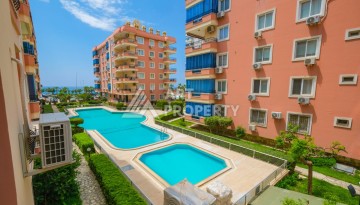 Квартира 2+1 с видом на море в Махмутларе, 105 кв.м. - Ракурс 2