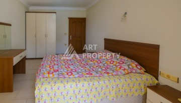 Квартира 2+1 с видом на море в Махмутларе, 105 кв.м. - Ракурс 20
