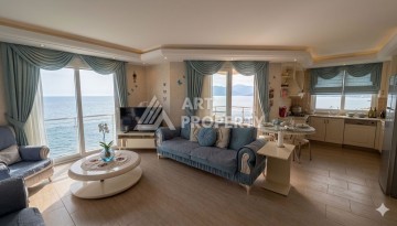 Квартира 2+1 с прямым видом на море, 115 кв.м. Махмутлар, Алания - Ракурс 1