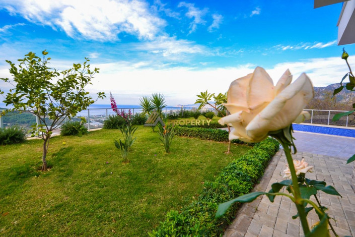 Шикарное предложение в районе Каргыджак, отдельностоящая вилла 4+1, 220 м2 - Ракурс 38