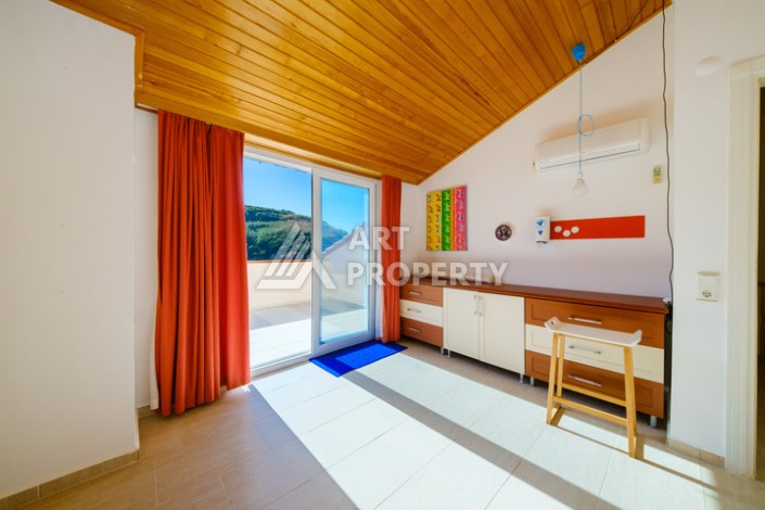 Дуплекс 3+1 в Каргыджаке, 180 кв.м. - Ракурс 28