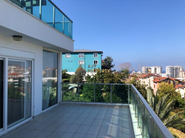 Меблированная двухкомнатная квартира в комплексе в районе Кестель, 65 м2 - Ракурс 2