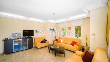 Квартира 2+1 в районе Бекташ, 100 кв.м. - Ракурс 9