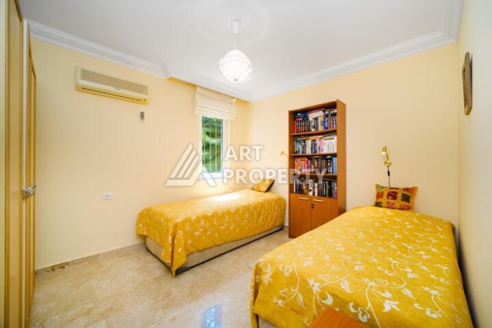 Квартира 2+1 в районе Бекташ, 100 кв.м. - Ракурс 13