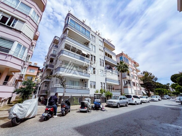 Недорогая квартира 2+1 в центре Алании, 100 кв.м. - Ракурс 1